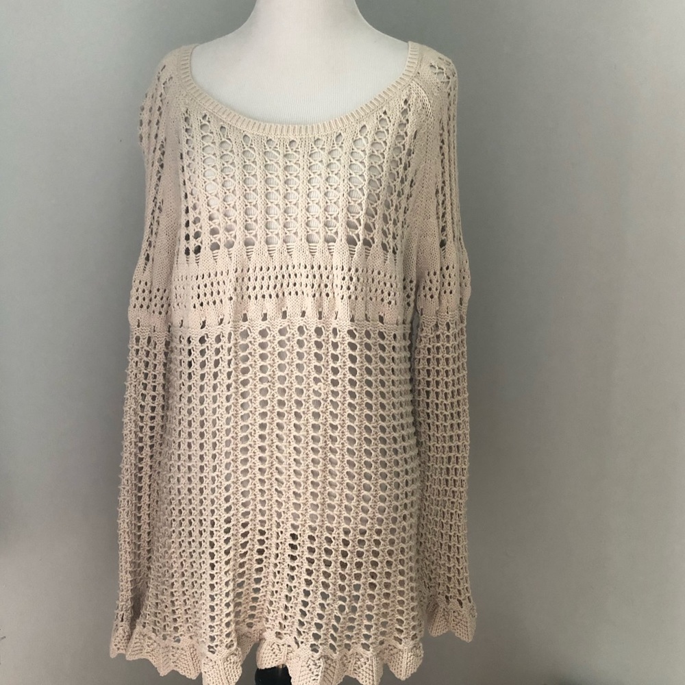 Beige crochet sweater by retro threads